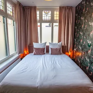 https://oosterhouse.zandvoort-hotels.com
