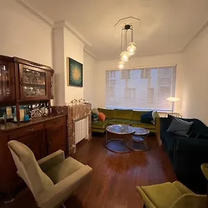 https://charmante-art-deco-rijwoning.ostend-hotel.net